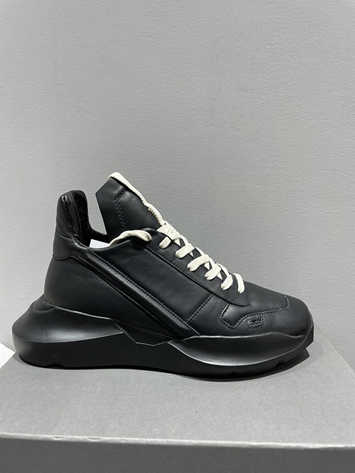 22ss!! リックオウエンス スニーカー スーパーコピー 39~46サイズ.ワンサイズ大きく発売