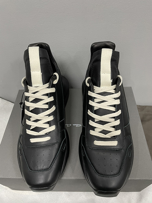 22ss!! リックオウエンス スニーカー スーパーコピー 39~46サイズ.ワンサイズ大きく発売