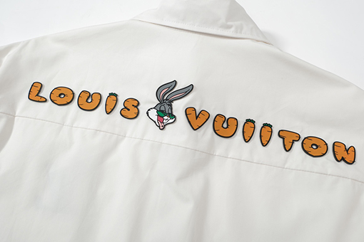 ルイヴィトンシャツ スーパーコピー 全2色 ★オーバーサイズ Louis Vuittonロゴポイント