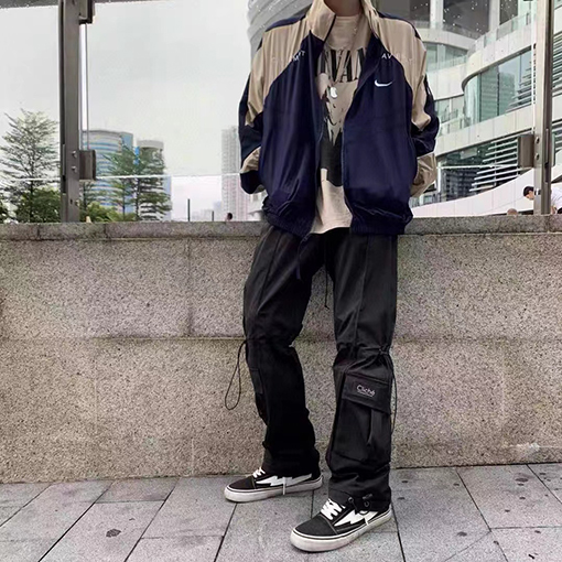 コラボシリーズ✦NIKE xCAVEMPT ジャケット アウター