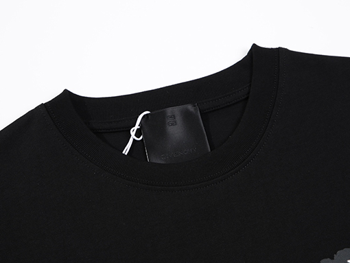 ジバンシイ半袖スーパーコピー メンズファッションTシャツ通販