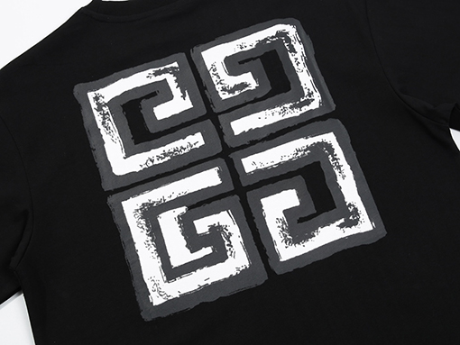 ジバンシイ半袖スーパーコピー メンズファッションTシャツ通販