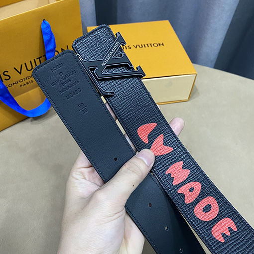 23新品!!ルイヴィトン 牛革ベルトスーパーコピー Louis Vuittonプリント
