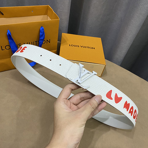 23新品!!ルイヴィトン 牛革ベルトスーパーコピー Louis Vuittonプリント