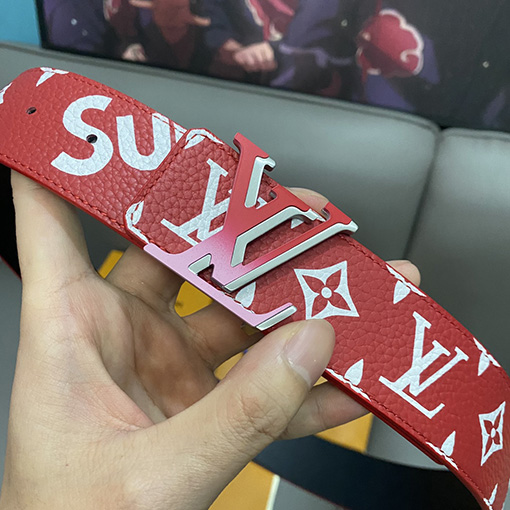 23新品!!ルイヴィトン 牛革ベルトスーパーコピー シュプリームコラボ