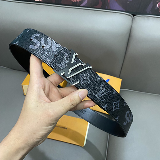 23新品!!ルイヴィトン 牛革ベルトスーパーコピー シュプリームコラボ