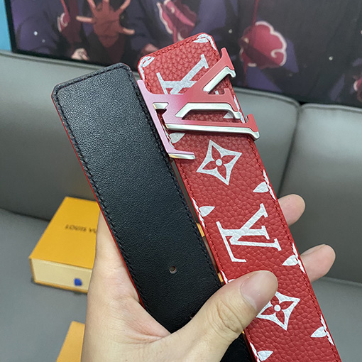 23新品!!ルイヴィトン 牛革ベルトスーパーコピー シュプリームコラボ