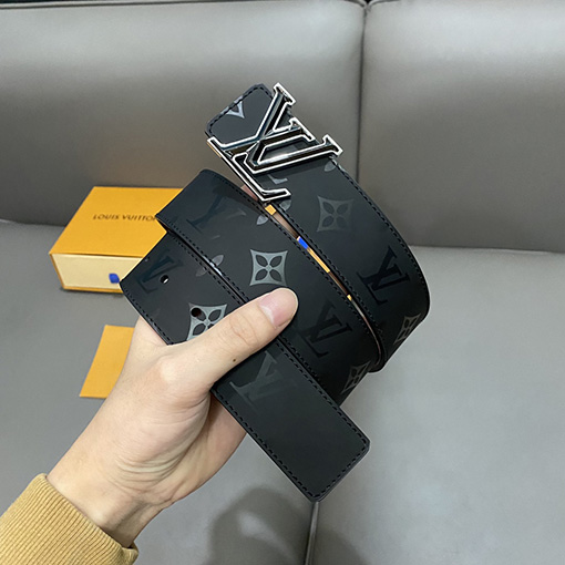 23新品!!ルイヴィトン 牛革ベルトスーパーコピー  モノグラムプリント