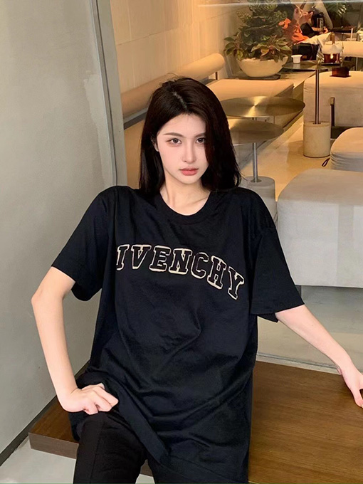 ジバンシイ半袖スーパーコピーGIVENCHYロゴ プリント半袖Tシャツ