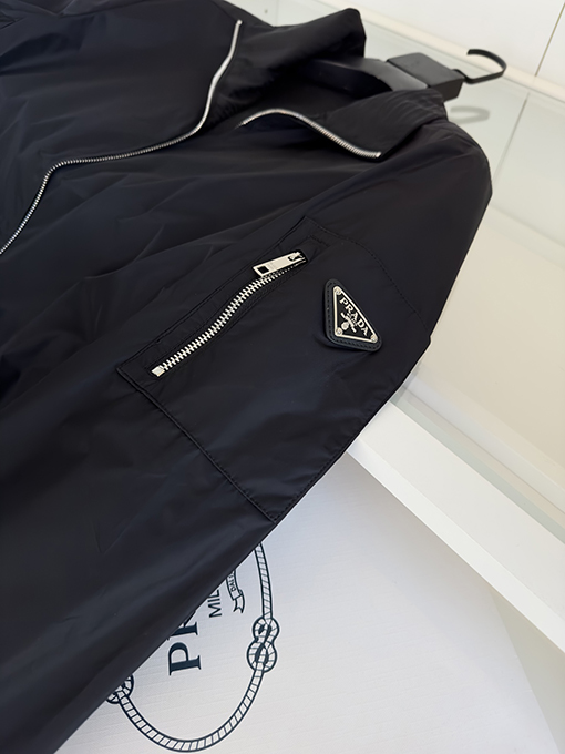 23新品!!プラダジャケットスーパーコピー両面 PRADA三角ロゴ