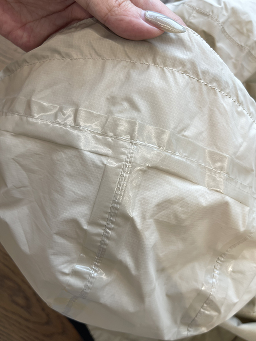 23新品!!コムデギャルソン アウタースーパーコピー k-wayコラボ 全3色