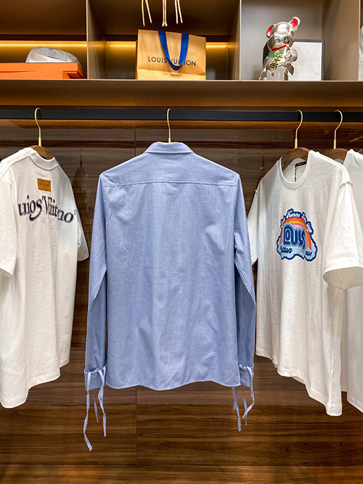 23新品!! ルイヴィトンシャツスーパーコピーLVプリント