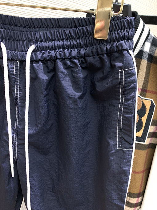 23新品!!トムブラウンジャケットスーパーコピーセットアップ ジャケットアウタースウェット パンツ
