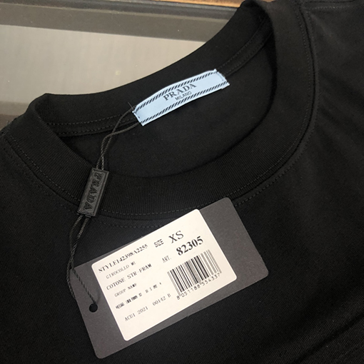 プラダ半袖Tシャツスーパーコピー PRADAロゴ立体感
