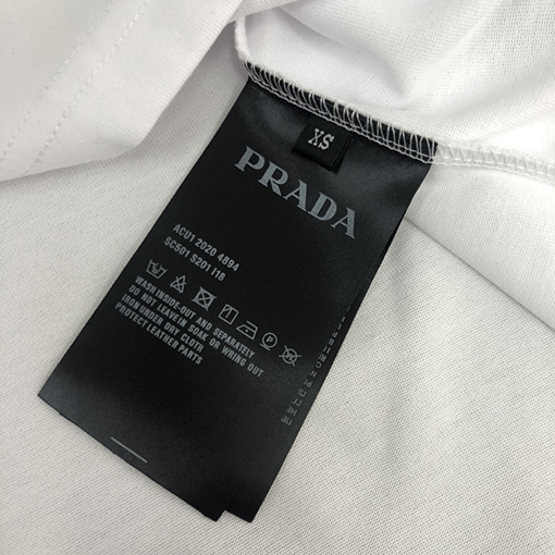 プラダ半袖Tシャツスーパーコピー PRADAロゴ立体感