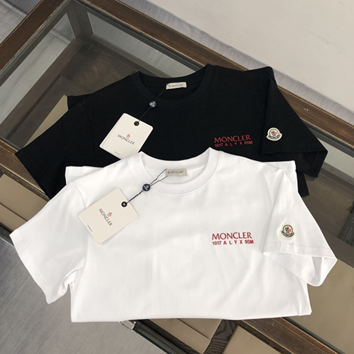 23新品!!モンクレール半袖Tシャツスーパーコピー MONCLER