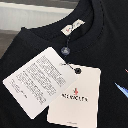23新品!!モンクレール半袖Tシャツスーパーコピー