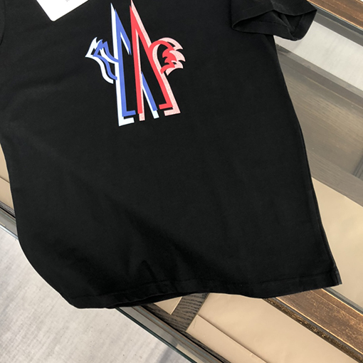 23新品!!モンクレール半袖Tシャツスーパーコピー