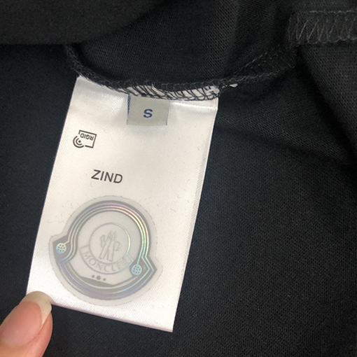 23新品!!モンクレール半袖Tシャツスーパーコピー LOS ANGELES