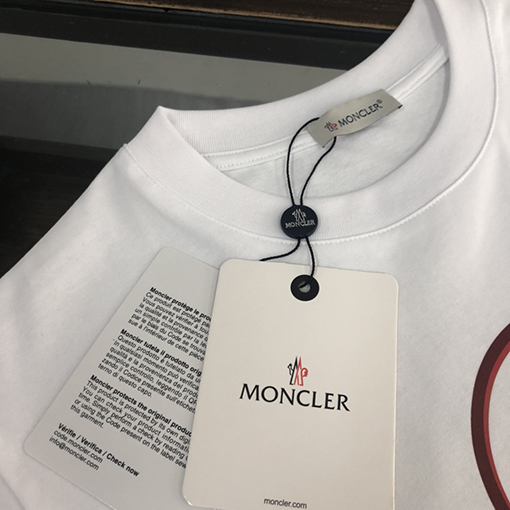 23新品!!モンクレール半袖Tシャツスーパーコピー