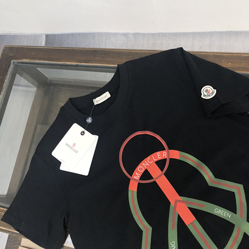 23新品!!モンクレール半袖Tシャツスーパーコピー