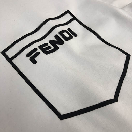 23新品!! フェンディ半袖Tシャツスーパーコピー FENDIロゴ