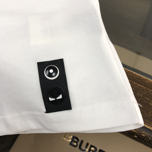 フェンディ 半袖スーパーコピー スーパーコピー FENDI半袖 Tシャツ