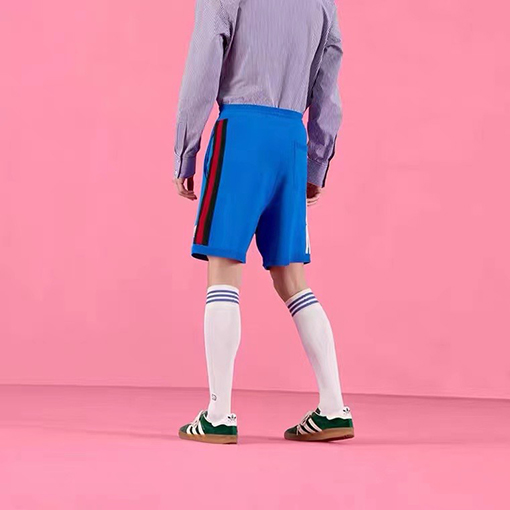 コラボ!! グッチ x アディダス ハーフパンツ GUCCI ニット スウェットパンツ