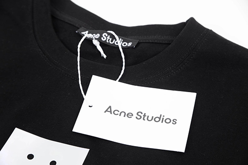 アクネ ストゥディオズ 半袖 スーパーコピー ACNESTUDIOS スマイル半袖 Tシャツ