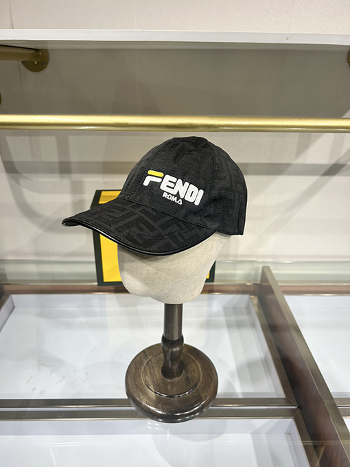 23新作!! フェンディ CAP 帽子 FENDI 人気 刺繍 帽子