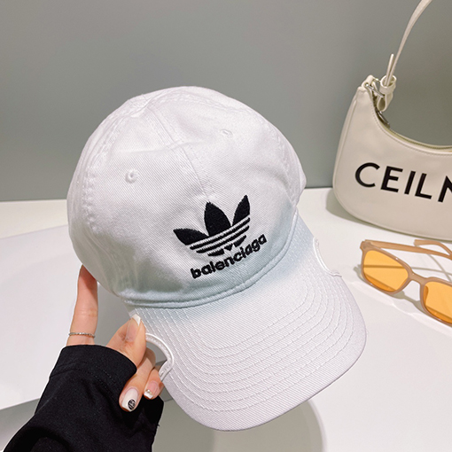 コラボ 23新作!! バレンシアガ x アディダス  CAP 帽子 balenciaga 刺繍 帽子