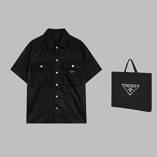 23新作!! プラダ 人気シャツ PRADA 三角ロゴプレート 半袖シャツ