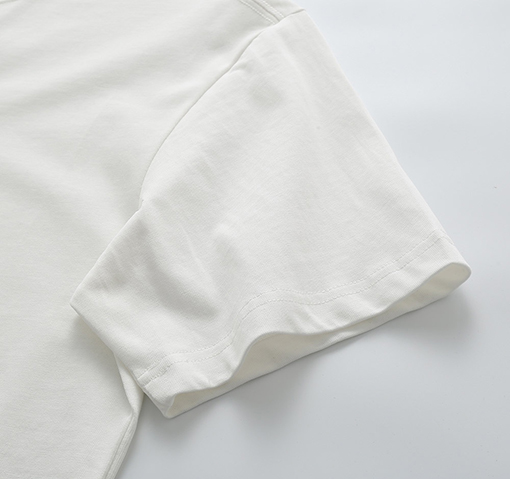 フェンディ 半袖Tシャツ FENDI刺繍ロゴ メンズファッション通販