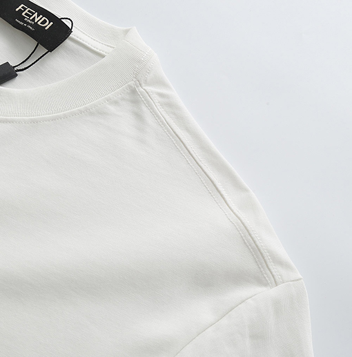 フェンディ 半袖Tシャツ FENDI刺繍ロゴ メンズファッション通販