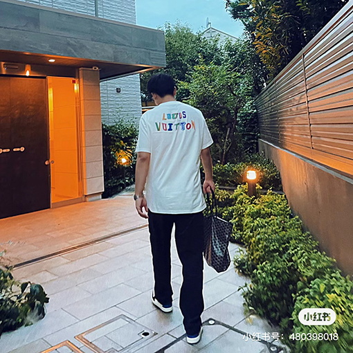 コラボ✦ ヴィトン x NBA 半袖Tシャツ LV メンズ レディース ファッション通販