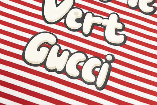 入荷!!グッチ 半袖Tシャツ Dans Le Vert Gucciロゴ