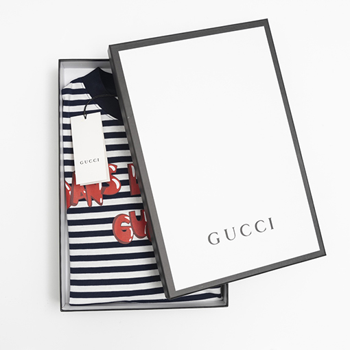 入荷!!グッチ 半袖Tシャツ Dans Le Vert Gucciロゴ