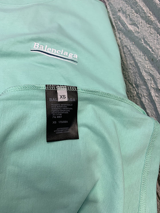 バレンシアガ半袖Tシャツ BALENCIAGAコーラ刺繍  Tシャツ