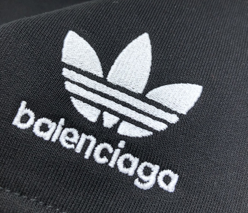 コラボ✦ バレンシアガ x アディダス パンツ BALENCIAGA刺繍ロゴ ショート ハーフパンツ