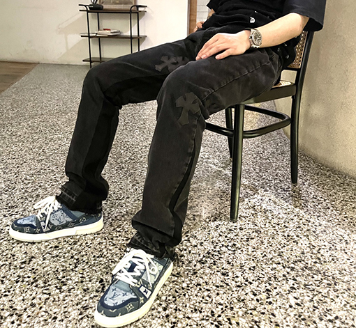 クロムハーツ デニムパンツ メンズファッションの通販