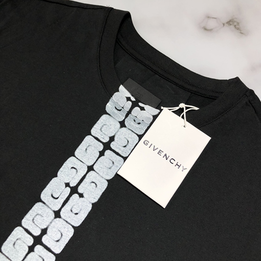 コラボ✦  ジバンシイ 半袖  GIVENCHY ロゴ プリント