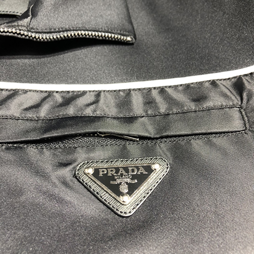 23新品!! プラダ ジャケット アウター PRADA三角ロゴプレート