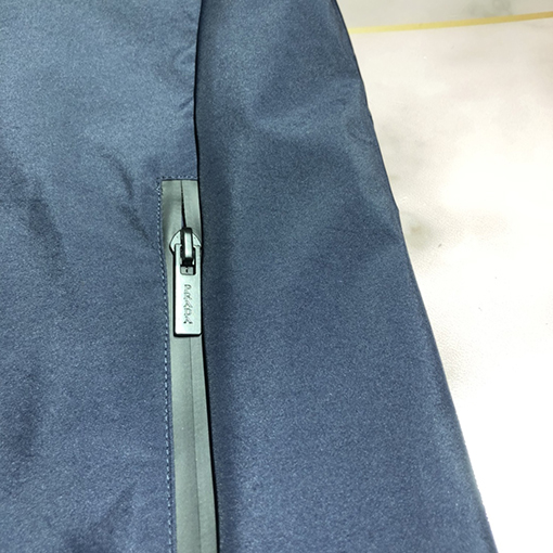23新品!! プラダ ジャケット アウター PRADAロゴ