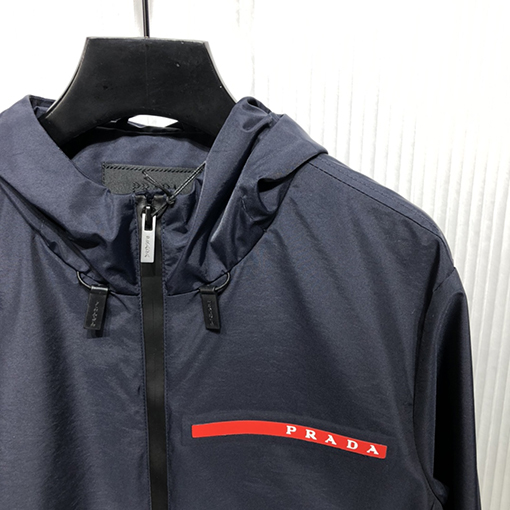 23新品!! プラダ ジャケット アウター PRADAロゴ