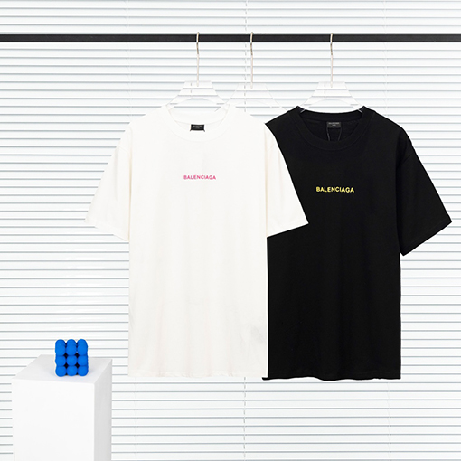 バレンシアガ  半袖Tシャツ BALENCIAGA ★オーバーサイズ