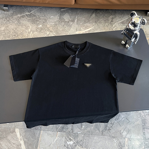 プラダ 半袖Tシャツスーパーコピー PRADA 三角ロゴプレート