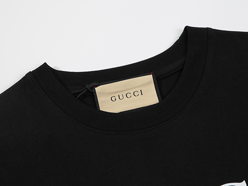グッチ  半袖Tシャツ   GUCCI メンズ レディース ファッション通販