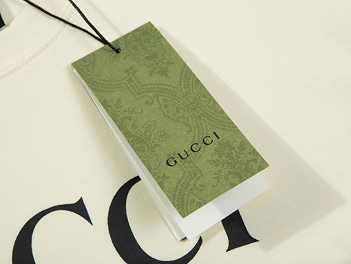 グッチ  半袖Tシャツ   GUCCI メンズ レディース ファッション通販