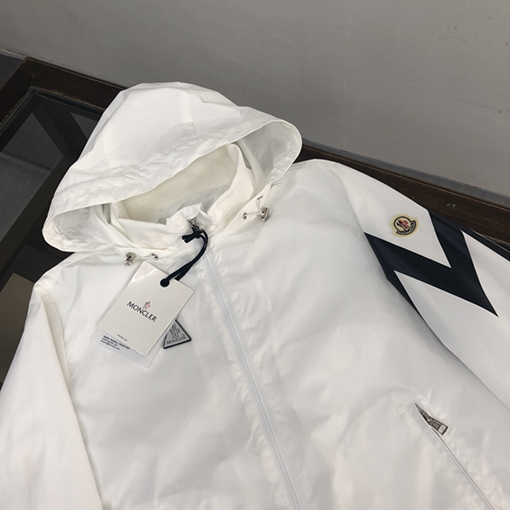 モンクレール ジャケットアウター MONCLERメンズファッション ジャケットアウター