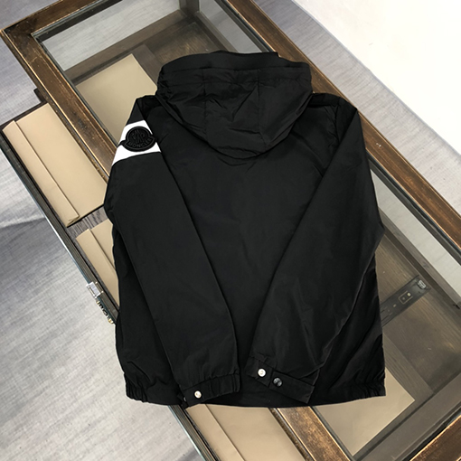 モンクレールアウタースーパーコピー MONCLERジャケットアウター